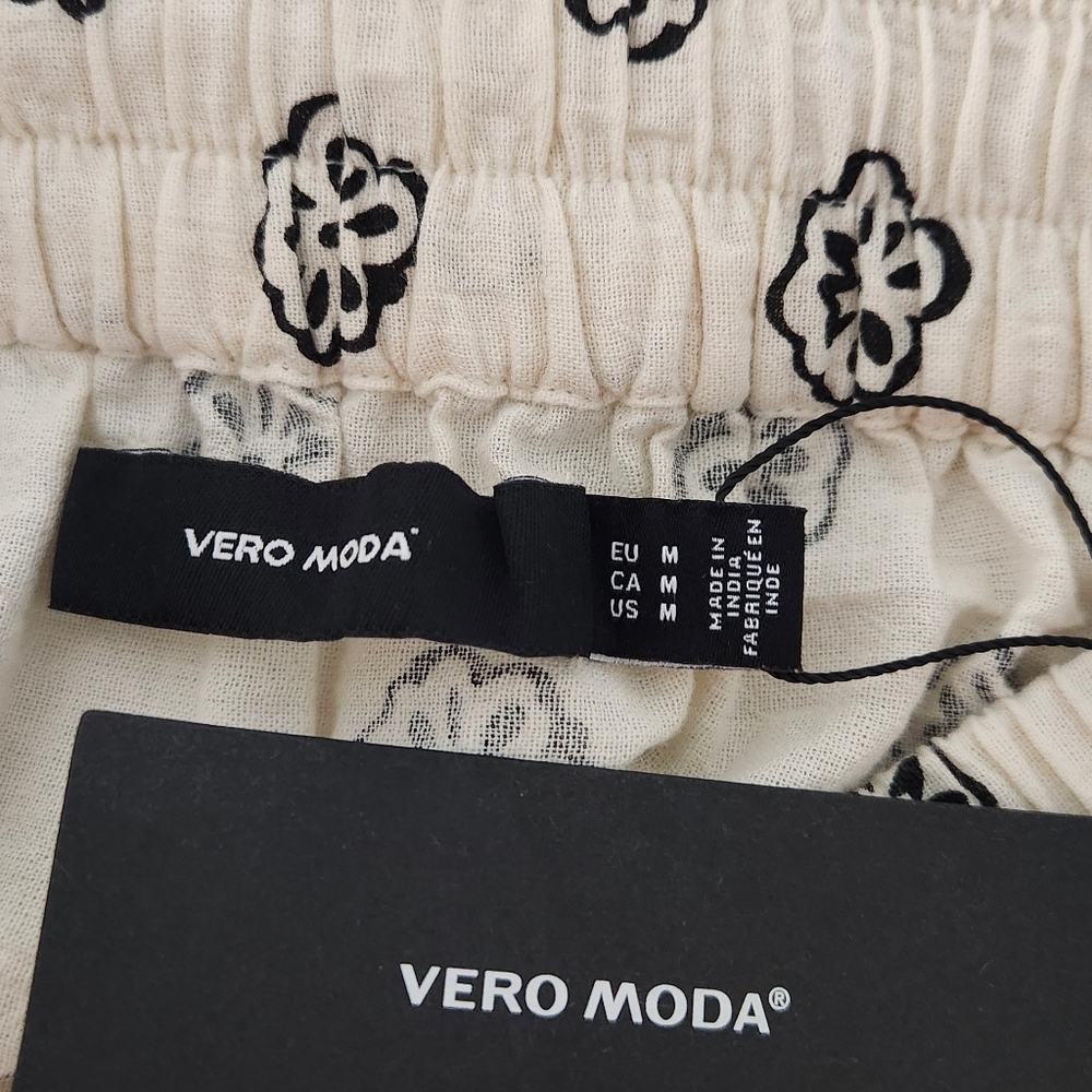 Vero Moda Cream Maxi Skirt with Black Print, NWT, Size Med - Picture 4 of 8